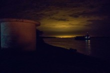 El Rio, de noche